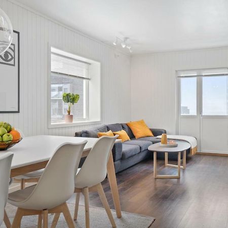 Modern Apartment トロムソ エクステリア 写真