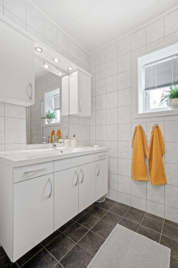 Modern Apartment トロムソ エクステリア 写真
